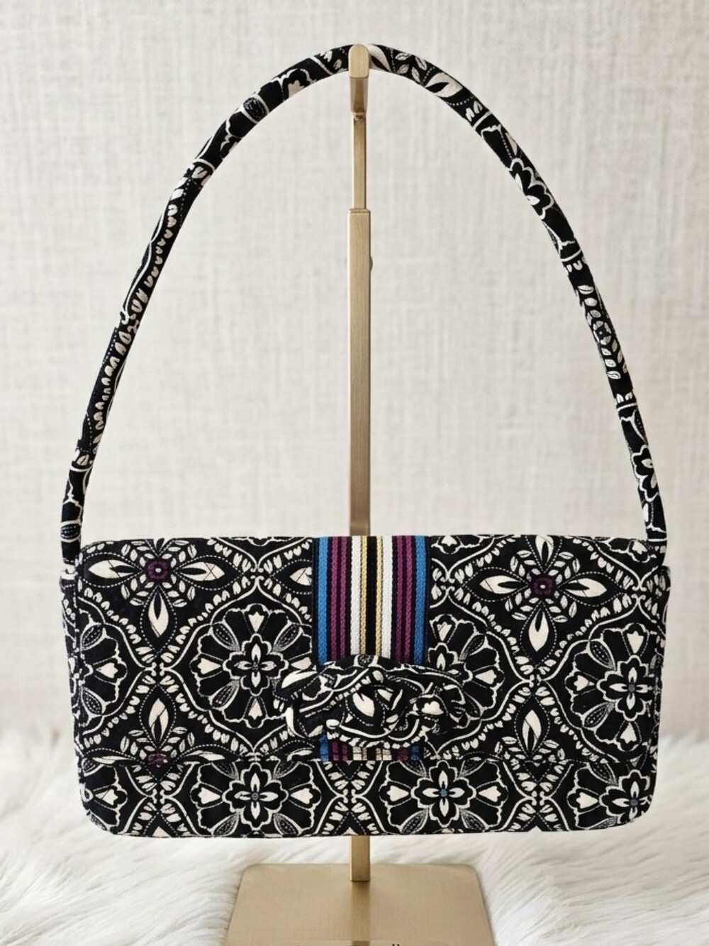 Vera Bradley Knot Just A Clutch , Barcelona Pattern